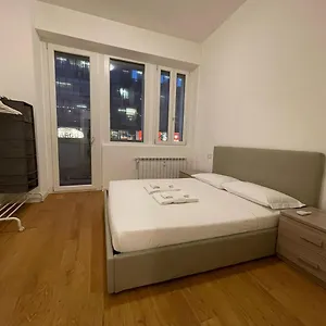 https://farolfi-apartments-corso-di-porta-vittoria.it-lombardy.com